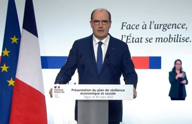 Le gouvernement présente un plan de résilience économique et sociale