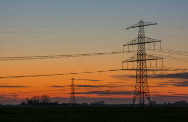 Gaz et Electricité : des contrats 2023 à signer rapidement et des mesures d’aide aux entreprises détaillées 